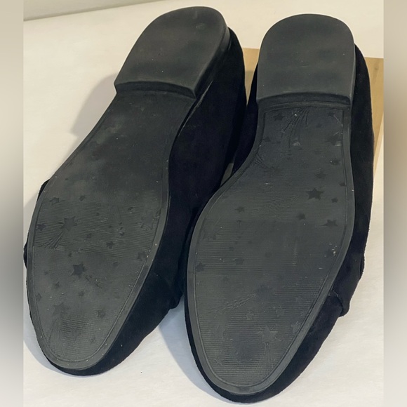 Maurice’s flat slip-on shoes - Picture 3 of 4